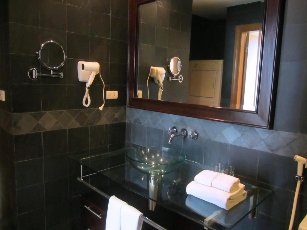 Pacific Place Serviced Apartment Hanói Quarto foto
